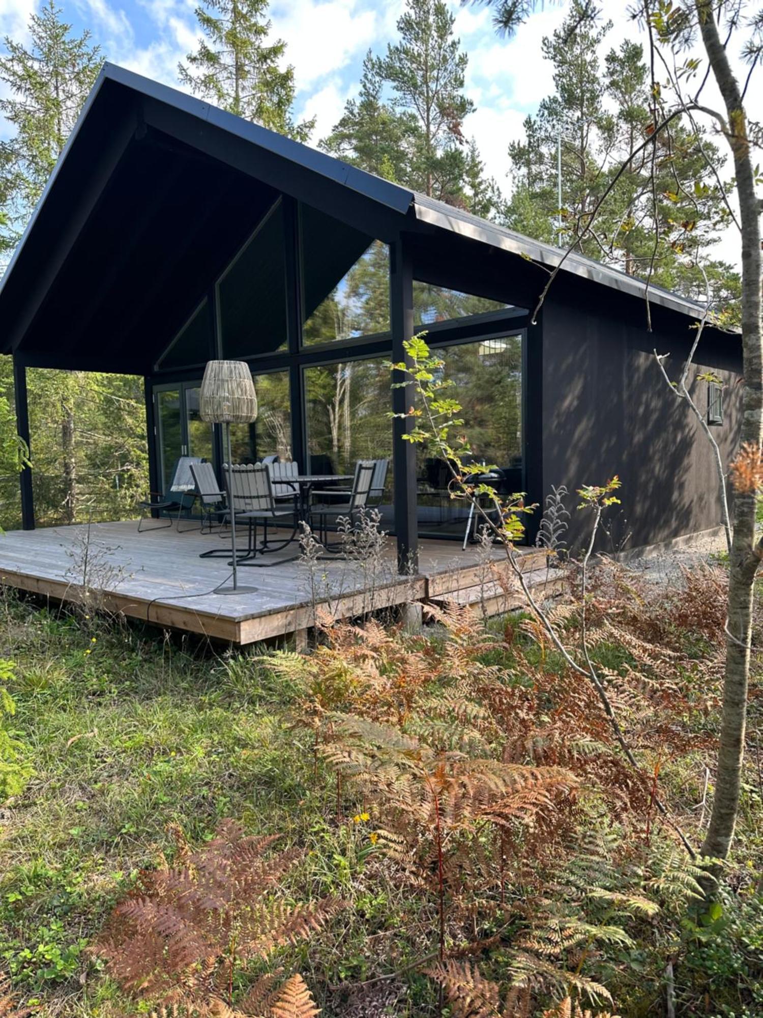 Maven Kustnaera Stugor Kappelshamn エクステリア 写真