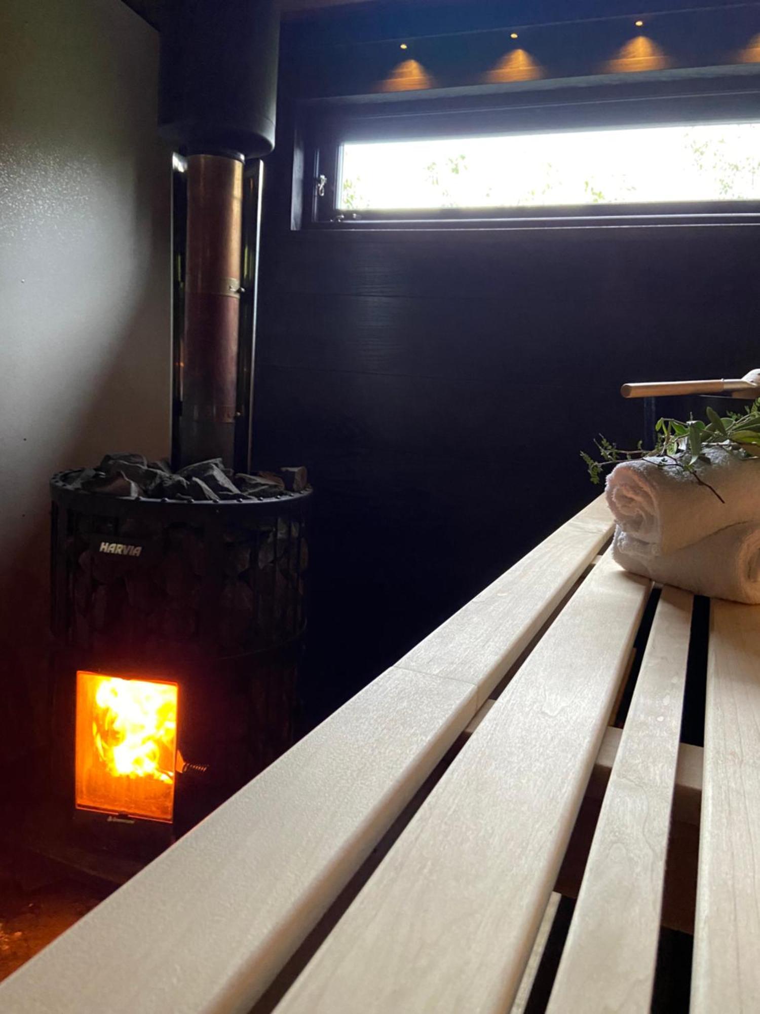 Maven Kustnaera Stugor Kappelshamn エクステリア 写真