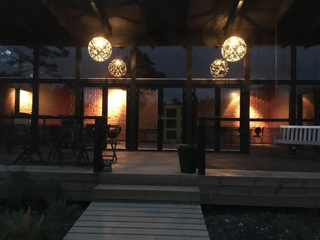 Maven Kustnaera Stugor Kappelshamn エクステリア 写真