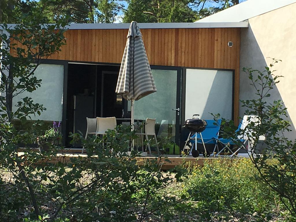 Maven Kustnaera Stugor Kappelshamn エクステリア 写真
