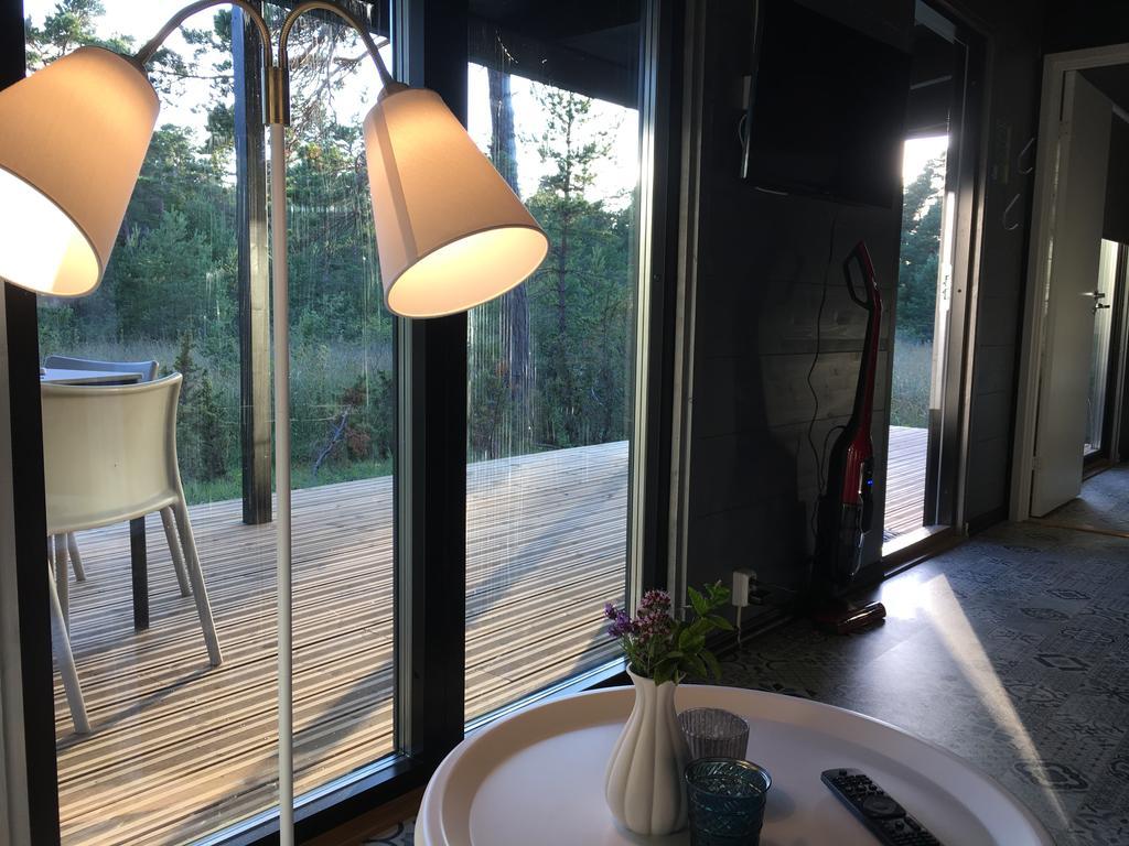 Maven Kustnaera Stugor Kappelshamn エクステリア 写真